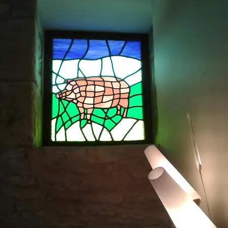 Konukevi The Piggeries At La Maison Tumtum Arbre 3*